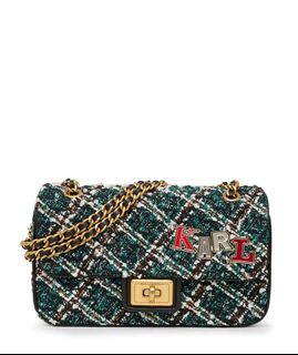 (Category: ) located in . Submitted by mmmcloset (Listing ID 1465264525, Image 1). Description: .