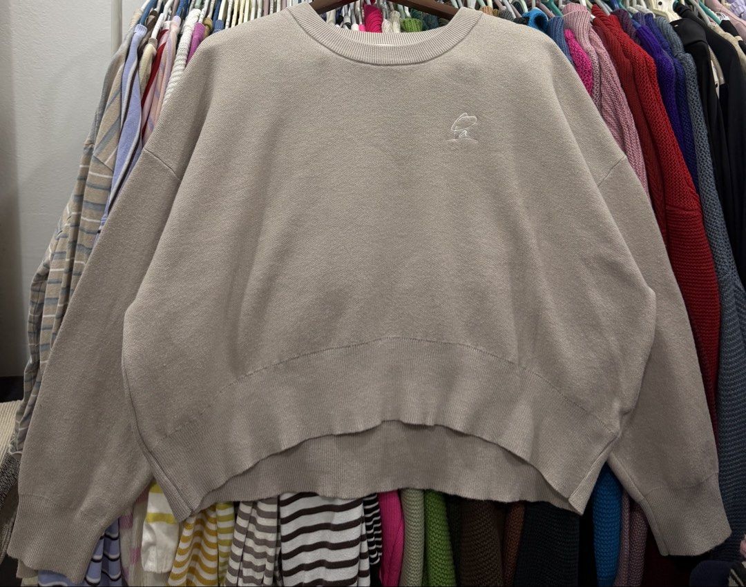 Knit Basic Premium Classical Elf (Category: Longsleeves) located in Shah Alam. Submitted by knitting.meow (Listing ID 1465374613, Image 1). Description: P28 L21/23 Kain basic sejuk lg best dr gw.