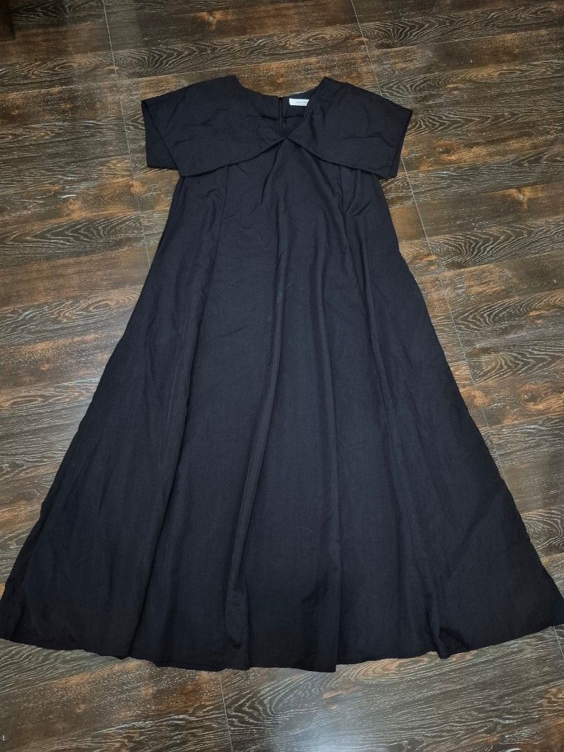 Korean Black Dress (Category: Dresses) located in Santa Cruz. Submitted by deenem (Listing ID 1465221305, Image 2). Description: Bust:19(38) Lenght:49.