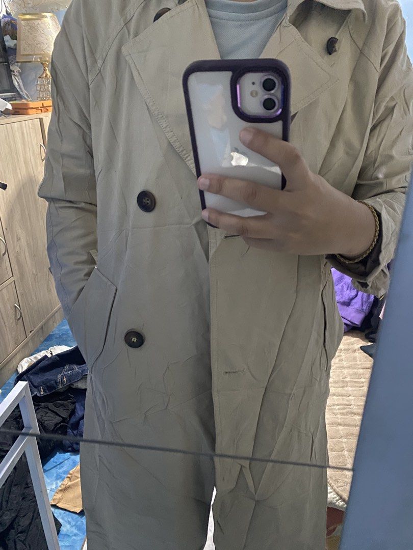 La chapelle formal attire (Category: Coats, Jackets and Outerwear) located in Binan City. Submitted by rnj_affordable (Listing ID 1465373681, Image 3). Description: Size L/XL.