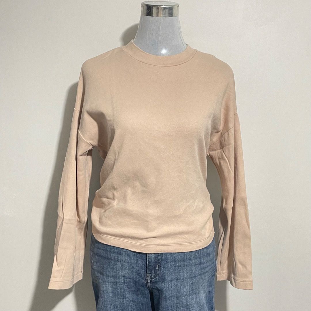 Large Beige Muji Longsleeves (Category: Longsleeves) located in Bacolor. Submitted by chicn_classy (Listing ID 1465242738, Image 3). Description: .