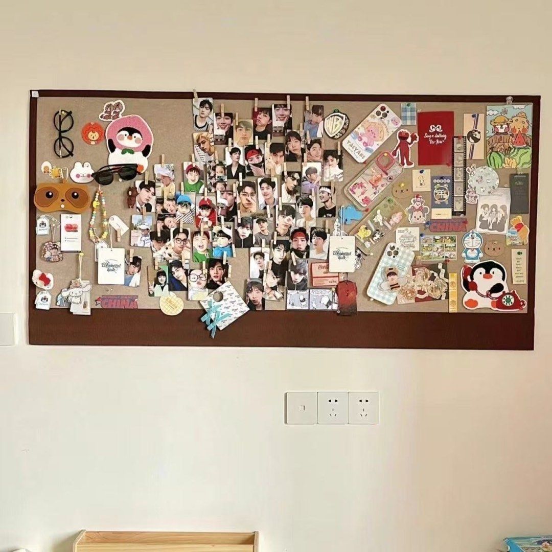 Large Brown Framed Felt Board Bulletin Board (Category: Frames & Pictures) located in Marikina City. Submitted by nea_lein (Listing ID 1465303652, Image 3). Description: - Large felt board with a stylish dark brown wooden frame - Clean tan felt surface ideal for pinning memos, photos, and notes - Sturdy and durable build suitable for home or office use - Versatile design: can be mounted on the wall or placed flat on a desk Dimensions: 120cm x 80 
