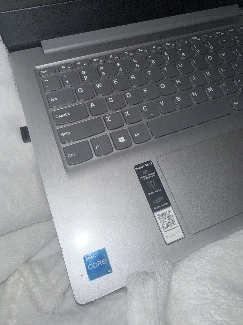 Lenovo IdeaPad Slim 3 Intel Core i3 (Category: Laptops & Notebooks) located in Bacoor. Submitted by trshchntl004 (Listing ID 1465226752, Image 2). Description: - Brand/Model: Lenovo IdeaPad Slim 3 (Silver) - Processor: Intel Core i3 - Ideal for: Online school, typing documents, and daily browsing - Security: Built-in physical webcam privacy shutter - Audio: Enhanced with Dolby Audio speakers - Ports: Standard USB and side port setup - Keyboard: S