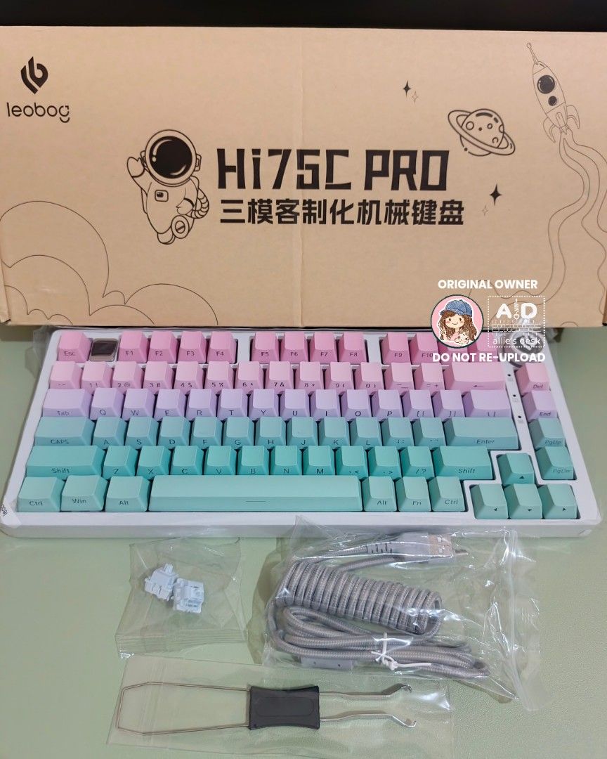 LEOBOG Hi75 Pro trimode (Category: Computer Keyboard) located in Quezon City. Submitted by alliesdesk (Listing ID 1465354234, Image 3). Description: 🤎Baileys Irish Cream Colorway (Leobog Turquoise Switch) Brand new | Price: ₱2800 • CNC Aluminum Alloy build, with tactile knob • Flex-cut positioning plate • Trimode: Bluetooth 5.0, 2.4GHz Wireless, USB Type-C Wired • Minimalist Brown double shot PBT Keycaps, north legends • 75% Layout • Stock Leobo