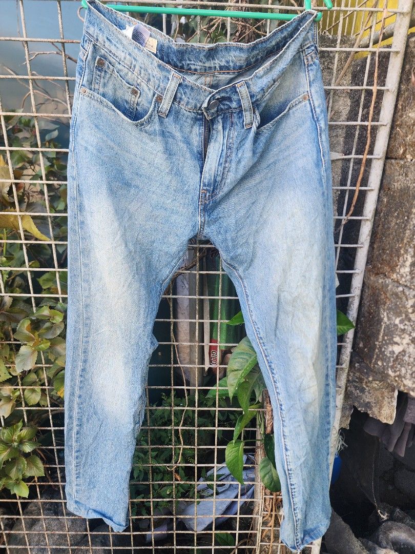 Levis 505 jeans (Category: Jeans) located in Real. Submitted by raphy2019 (Listing ID 1465230389, Image 2). Description: .