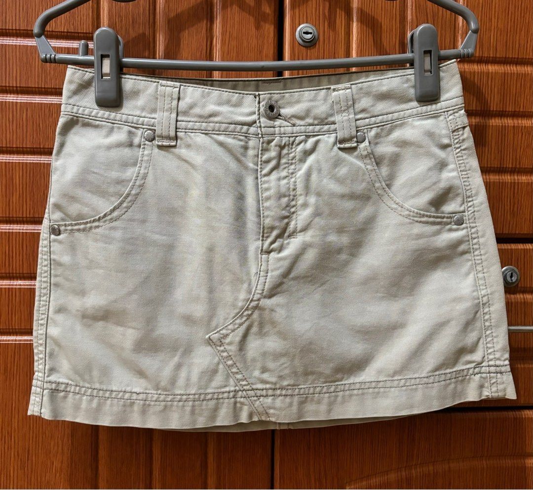 Levi's Khaki Mini Skirt Small 28-29" (Category: Skirts) located in Quezon City. Submitted by garagesale2026 (Listing ID 1465375899, Image 1). Description: - Used a few times - In very good condition - Original from Singapore - Length: 12" - Two back pockets and red stitching.