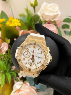 (Category: ) located in . Submitted by luxshare_preloved_ (Listing ID 1465272814, Image 1). Description: .