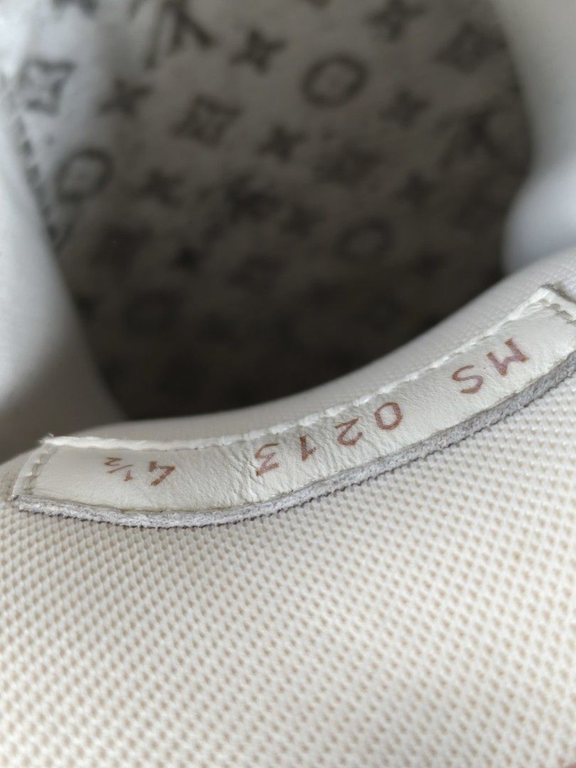 Louis Vuitton maxi Trainer white (Category: Sneakers) located in Manila. Submitted by kushoenero (Listing ID 1465301145, Image 3). Description: Louis Vuitton skate sneakers in cream and white. Chunky rope laces with colorful flower charms attached. Monogram pattern on the thick rubber outsoles. Interior lining features the classic LV monogram pattern all over. Leather upper with perforated details on the side panels. Made in Italy..
