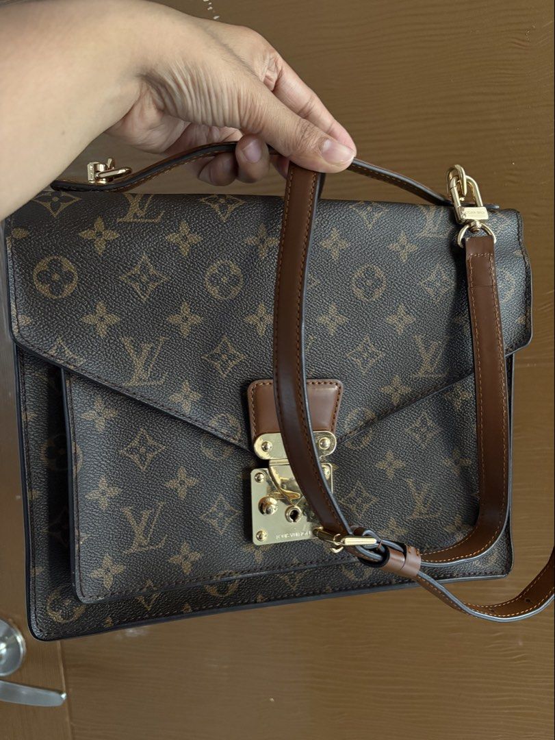 Louis Vuitton Monceau 26 Monogram (Category: Luxury Bags & Wallets) located in Manila. Submitted by jean777_love (Listing ID 1465199249, Image 1). Description: Para ka bumili Nang bago VIP QUALITY .