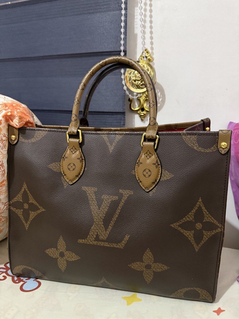 Louis Vuitton On the Go (Category: Luxury Bags & Wallets) located in Malasiqui. Submitted by heyitsmejenni (Listing ID 1465253908, Image 2). Description: Super pretty and ganda ng quality not cheap looking . PM me for more details .