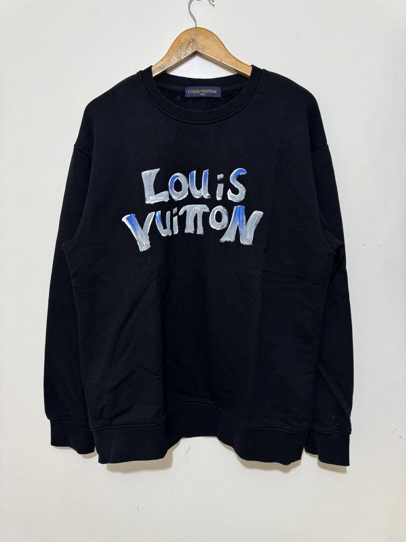 Luis Vuitton Crew Neck Graphic Tee (Category: Luxury Apparel) located in Bacolod City. Submitted by thriftppy_ (Listing ID 1465232686, Image 1). Description: LV CREW NECK GRAPHIC TEE Size: Medium Width: 22 Length: 28 Color rate: 9.8/10 Condition: Excellent near new Issue: None DM for sure buyers 📥 Mode of payment:GCASH, BANK TRANSFER Unli vouch and vc for safety transaction. 📌Color may vary due to lighting📸 📦 Shipping via JNT EXPRESS🚚 📍Loca