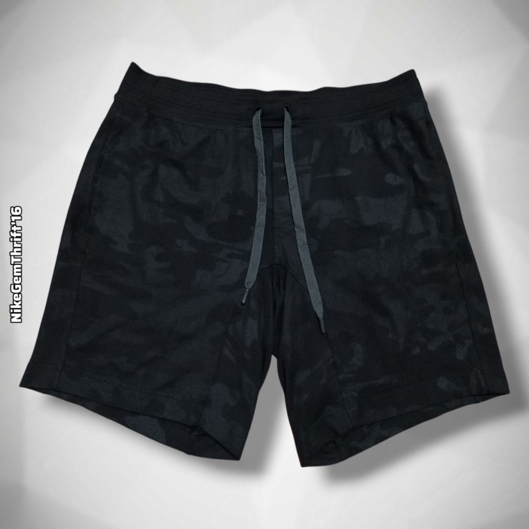 Lululemon (5) (Category: Activewear) located in Santa Cruz. Submitted by nikegemthrift2016 (Listing ID 1465210916, Image 1). Description: Lululemon (5) XL (Size: 34-38 Length: 20) Good as New 480 plus sf.