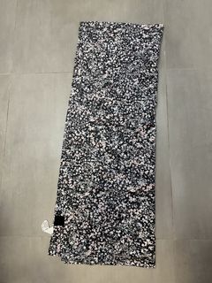 （分類：）位於 。 由 m.8855 提交（商品編號 1465259322，圖片 1）。簡介： 。