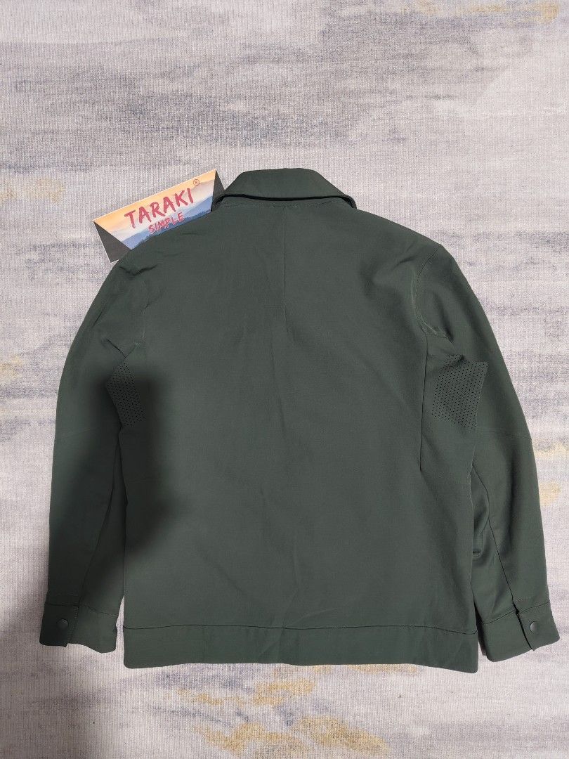 LULULEMON CITY EXCURSION JACKET (Category: Coats, Jackets and Outerwear) located in Baguio. Submitted by igorotak.111.taraki.com (Listing ID 1465311594, Image 2). Description: FS LULULEMON CITY EXCURSION JACKET V.GOOD CONDI STRETCH NO ISSUES 4 FRONT ZIPPED JACKET NEED WASH ONLY SOLID NITO ♥️ L-23.5 W-20 CAN FIT S-M CAN DO.