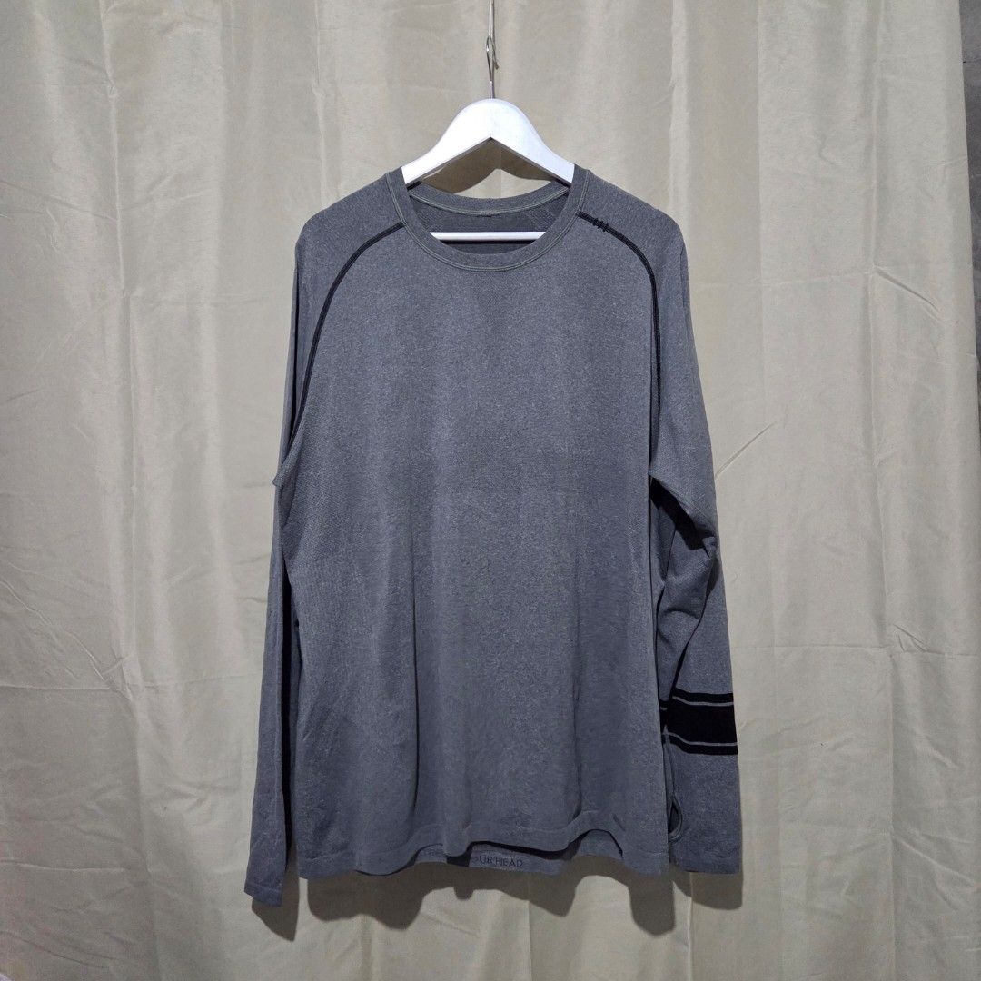 LULULEMON MEN XXL (Category: Activewear) located in Santiago. Submitted by fromboxes (Listing ID 1465313971, Image 1). Description: Like new crack logo only Ships thru J&T Isabela North Luzon Shipping Nationwide No rush shipping 😊😊.