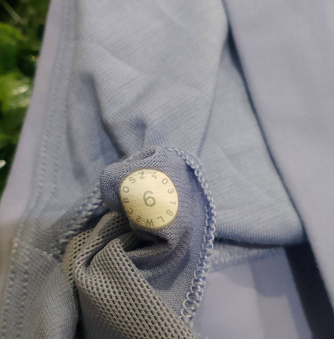 Lululemon SportsBra (Category: Activewear) located in Davao. Submitted by thrifttayo (Listing ID 1465202503, Image 3). Description: Dot 6 No Issue Excellent Condition .