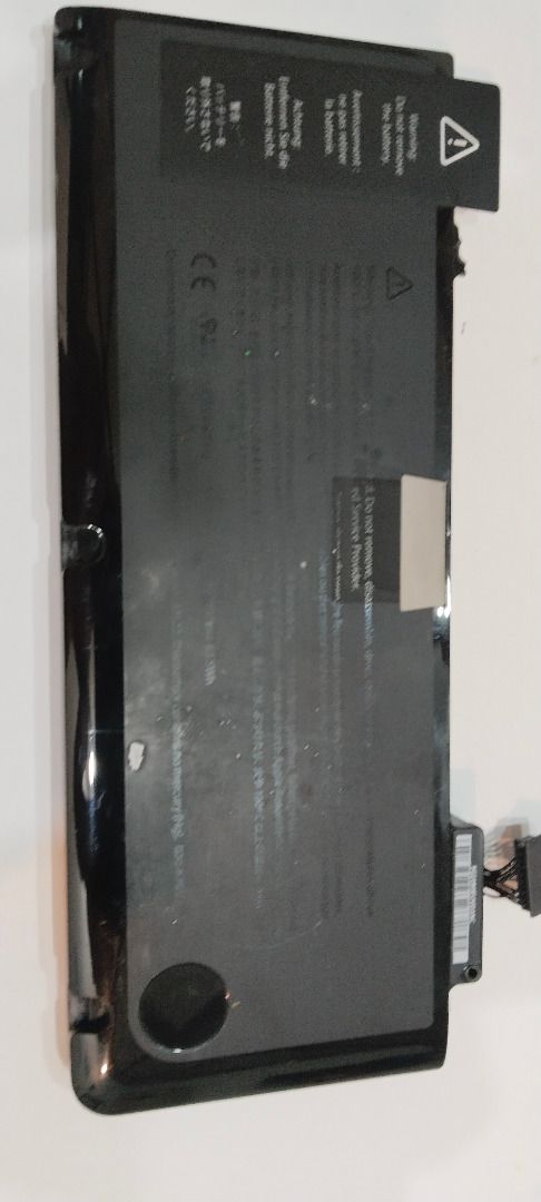 Mac Book Pro 13 inch Battery (Category: Laptops & Notebooks) located in Pasig City. Submitted by velascosun76701 (Listing ID 1465370736, Image 2). Description: Mac Book Pro 13 inch Battery.