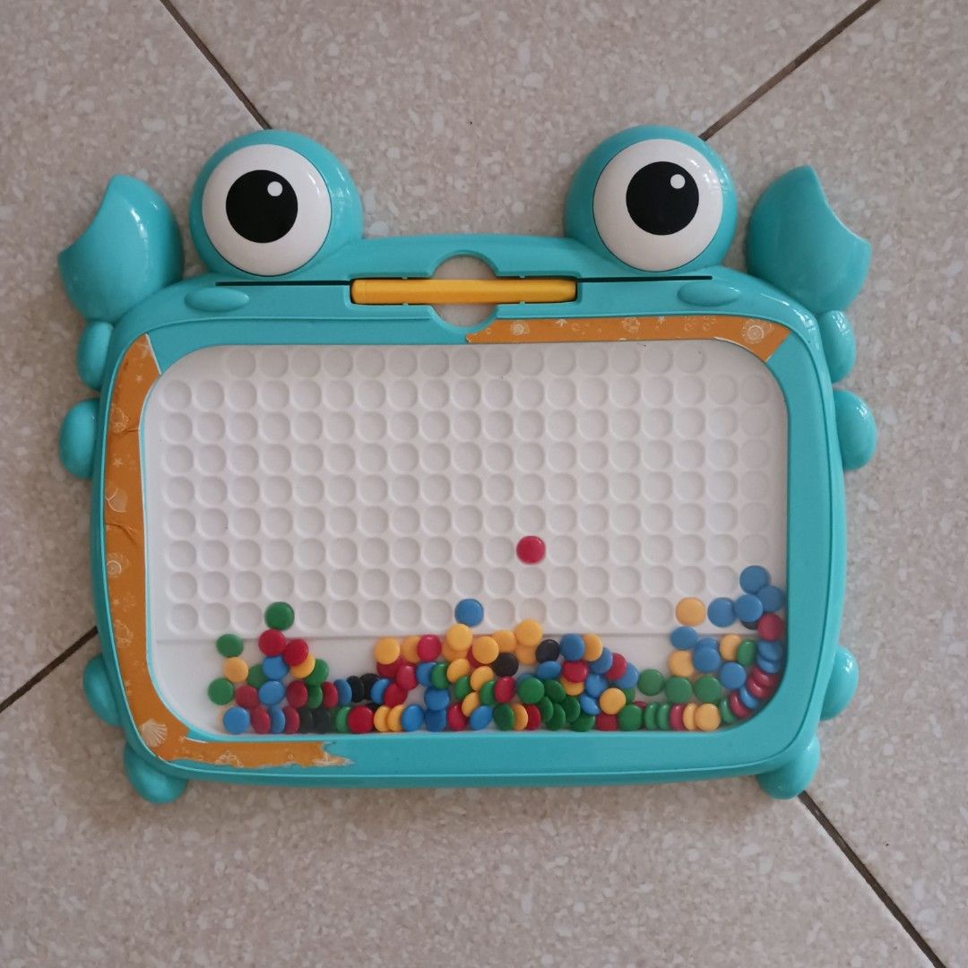 Magnetic art board for kids (Category: Infant Playtime) located in Paranaque City. Submitted by funkyhaircolor (Listing ID 1465176874, Image 1). Description: Preloved magnetic art board for kids. LP: 200 SF c/o buyer. Can ship through Gogoxpress or LBC. Can also facilitate pick up through Lalamove or Grab. 📍 Better Living, Paranaque See profile for other preloved toys for sale!.