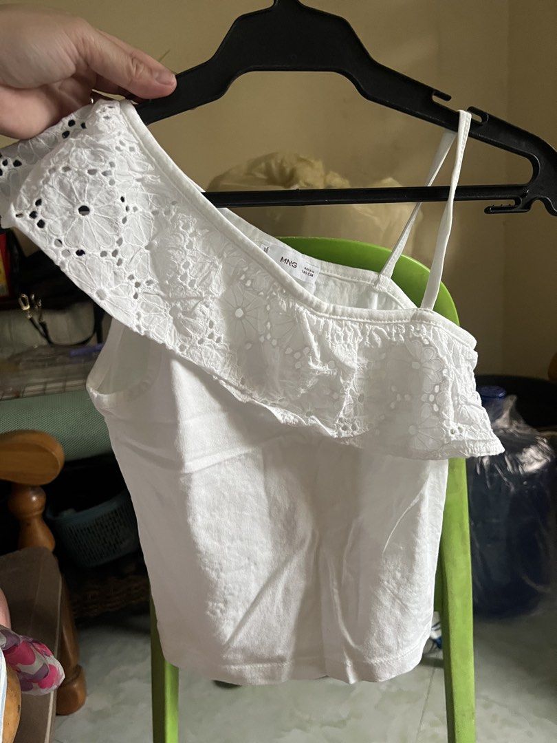 Mango white eyelet top (Category: Babies & Kids Fashion) located in Imus. Submitted by labella.mnl (Listing ID 1465257065, Image 1). Description: LAST PRICE POSTED LIKE NEW CONDITION NO FLAWS SIZE 140 CM BEST FITS 4-5.