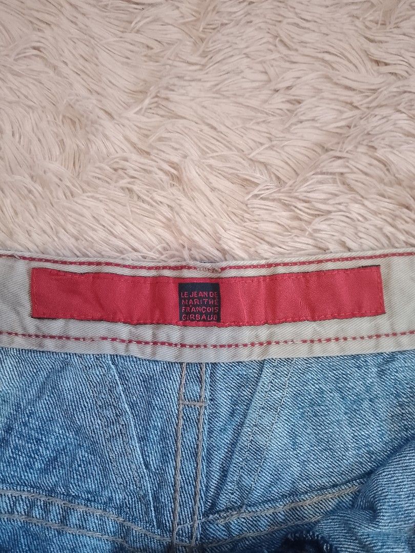 Marithe Francois Girbaud Jorts (Category: Shorts) located in Cebu City. Submitted by thrift.by_mar (Listing ID 1465201600, Image 3). Description: - excellent condition - dimensions 34x24 - leg opening 12 - big pocket - no issue.