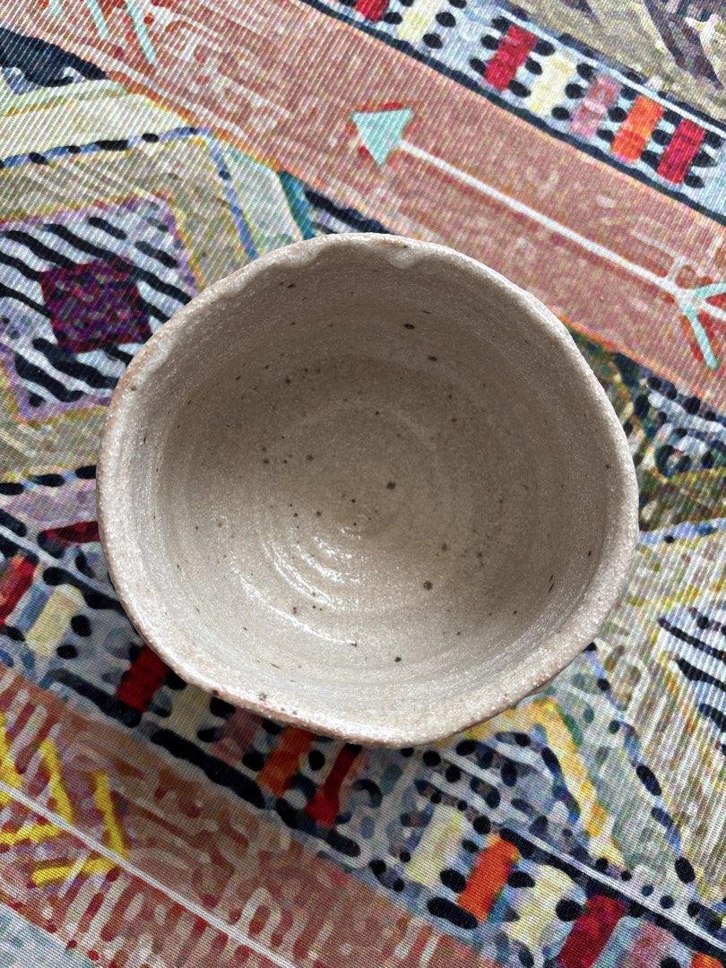 Matcha bowl chawan stoneware (Category: Coffee & Tea Tableware) located in Mandaluyong City. Submitted by caught.on.closet (Listing ID 1465179013, Image 1). Description: For matcha enthusiasts 🍵 💚 Used twice for matcha, still very new Gifted from Japan See pics for dimensions and weight.