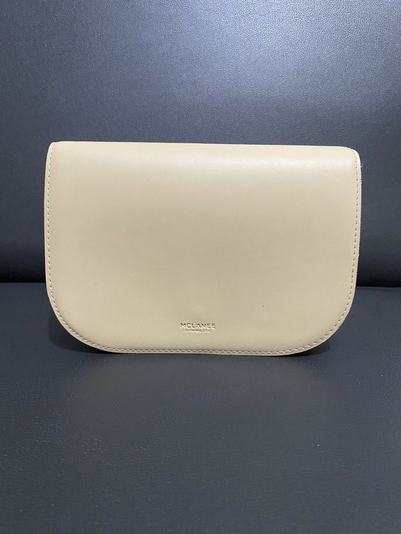 McLanee Sling Bag (Category: Cross-body Bags) located in Bulacan. Submitted by knklittlecloset (Listing ID 1465291950, Image 1). Description: With signs of use Please check detailed photos Still in excellent condition.