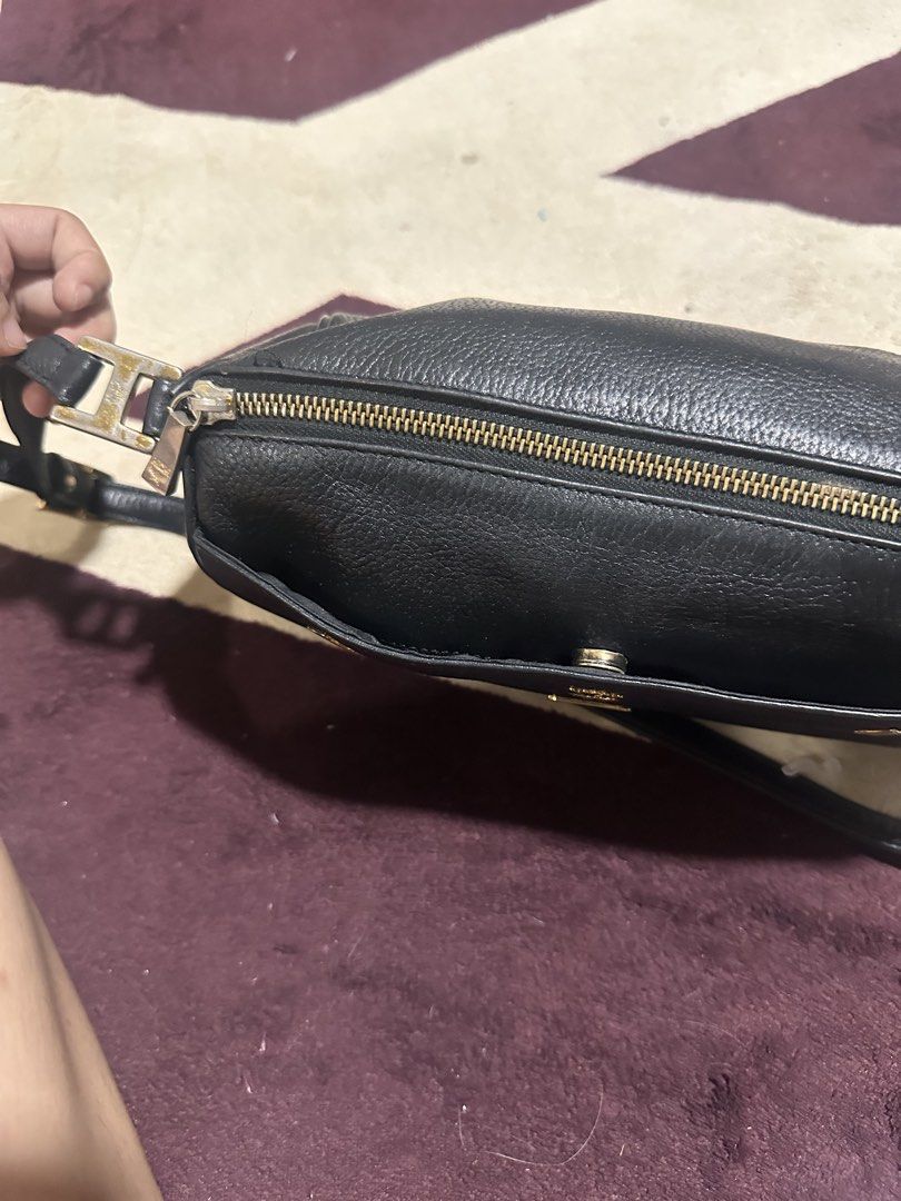 Mcm original (Category: Luxury Bags & Wallets) located in Manila. Submitted by saturnina89 (Listing ID 1465282115, Image 2). Description: pre loved.