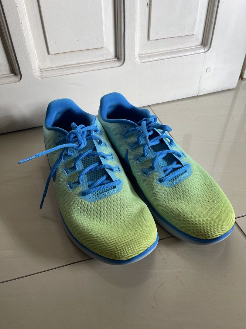 Mens Custom Nike ID Free RN (Category: Sneakers) located in Santa Rosa. Submitted by jaleendlal (Listing ID 1465317053, Image 2). Description: .
