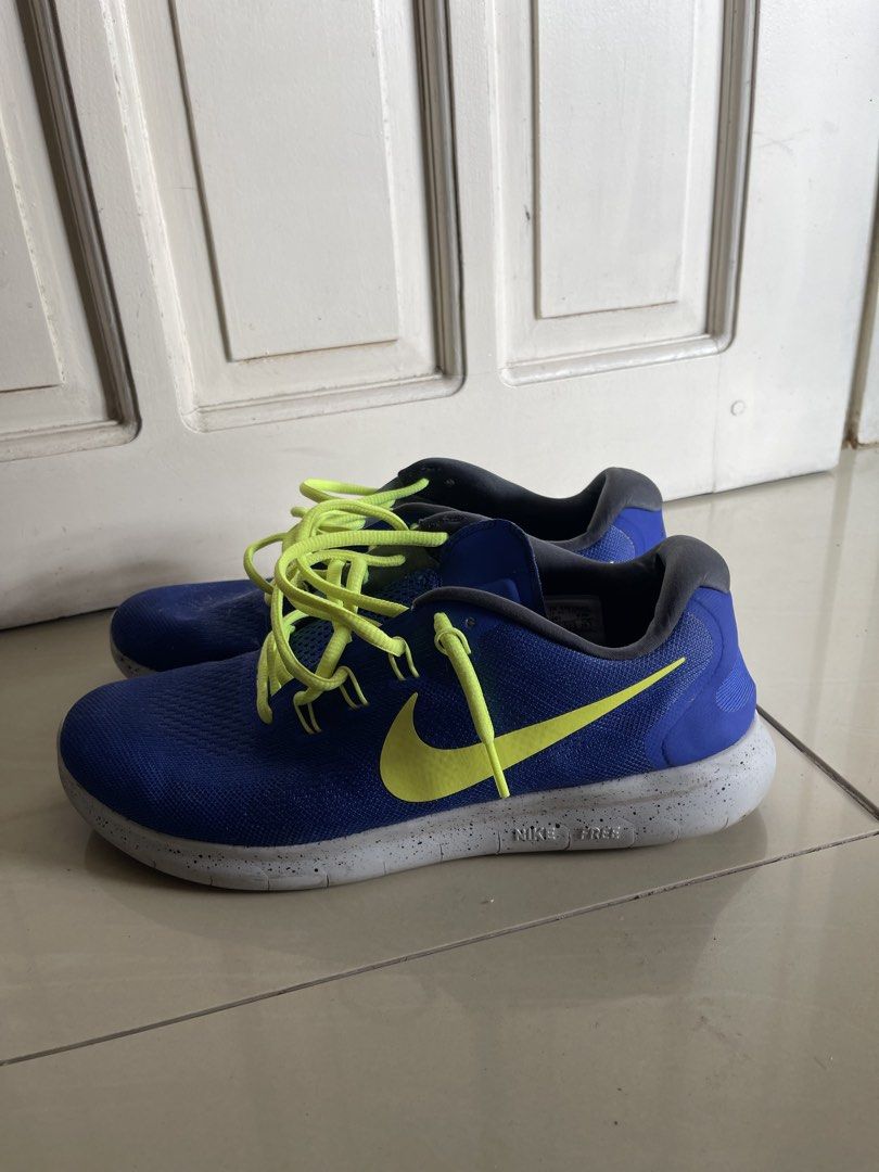 Mens Custom Nike ID Free RN (Category: Sneakers) located in Santa Rosa. Submitted by jaleendlal (Listing ID 1465318578, Image 2). Description: .