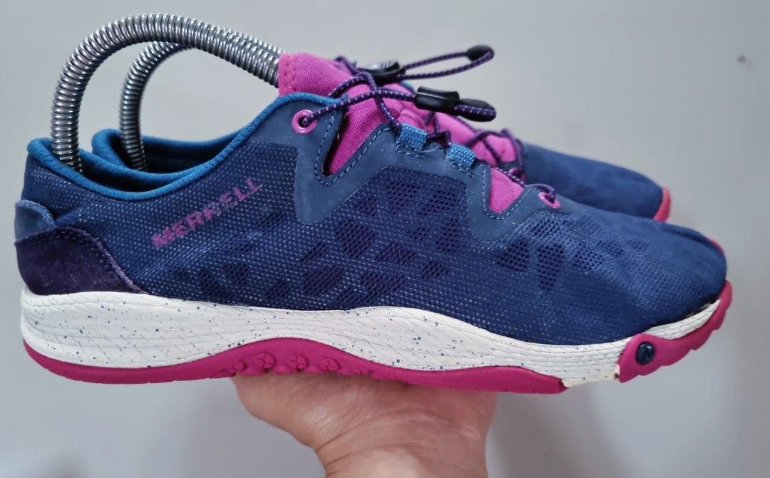 Merrell Unifly Blue Pink Athletic Sneakers (Category: Sneakers) located in Danao, Cebu. Submitted by CaxeCart (Listing ID 1465227467, Image 2). Description: Merrell athletic shoes in blue and pink. Quick lace toggle system on top. White speckled midsole with UniFly technology. Bright pink rubber outsole for grip. Mesh upper material with suede heel panels. Comfortable fit for outdoor walks or casual runs. Easy to slip on and adjust..