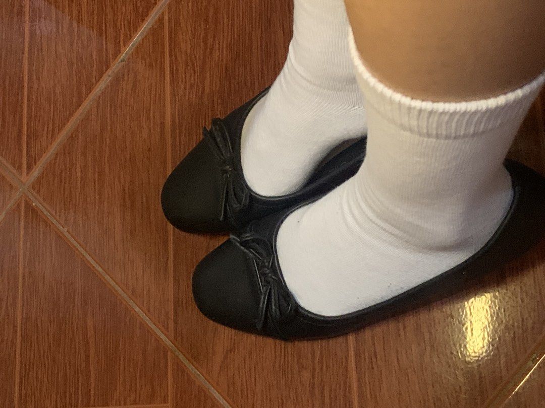 Micha3la School Shoes (Category: Heels) located in Marikina City. Submitted by elaibajen80680 (Listing ID 1465194477, Image 3). Description: Size: 38 Good as new Rfs: Already in college Negotiable.