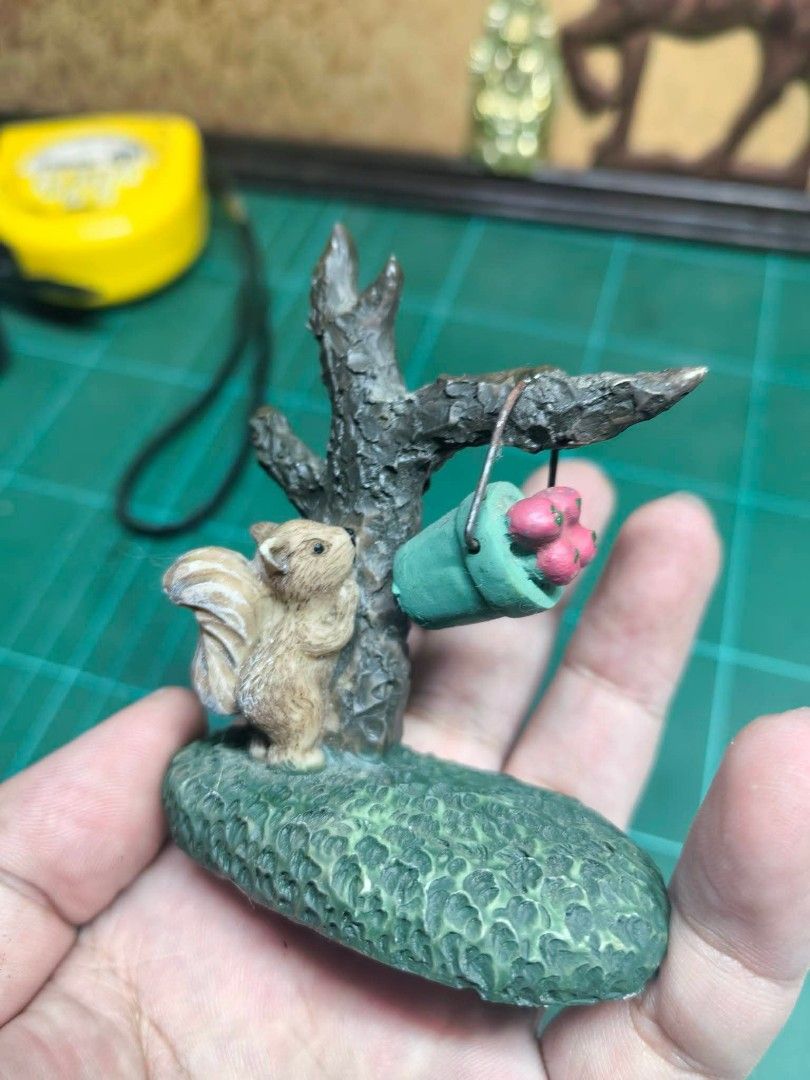 Miniature Figurine Squirrel (Category: Other Home Decor) located in Cebu City. Submitted by dudes_villanueva (Listing ID 1465178640, Image 2). Description: Miniature Figurine Squirrel In excellent condition.
