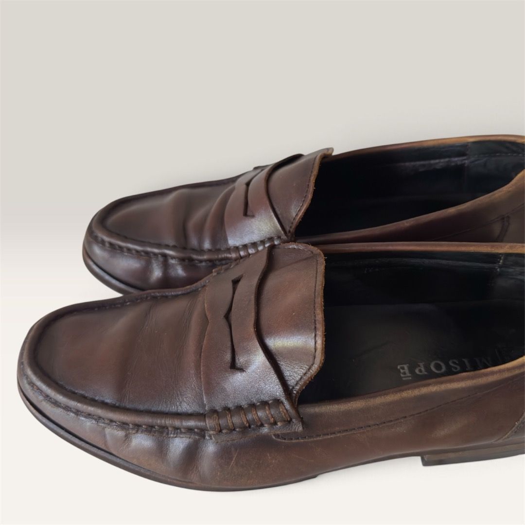 MISOPE Men Brown Leather Penny Loafer Size 41 (Category: Dress Shoes) located in Cagayan de Oro. Submitted by caspian_thrift (Listing ID 1465193996, Image 3). Description: - Brand: Misope - Style: Classic slip-on penny loafers - Color: Rich dark brown - Size: 41 - Condition: Pre-owned with visible natural leather creasing, normal wear on soles and lining. you can see the issue in last pic.