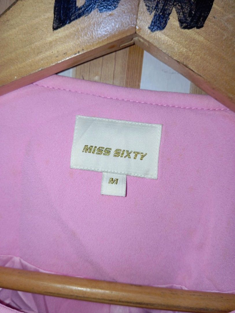 MISS SIXTY JACKET (Category: Coats, Jackets and Outerwear) located in Monkayo. Submitted by danielcabusora (Listing ID 1465196915, Image 3). Description: MISS SIXTY JACKET MEDIUM ON TAG EXCELLENT NO ISSUE.