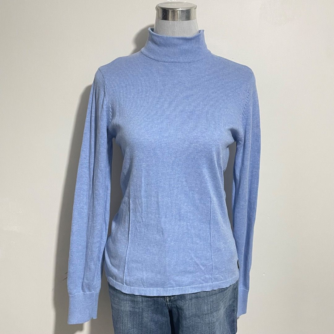 M-L Skyblue Turtleneck Knitted Longsleeves (Category: Longsleeves) located in Bacolor. Submitted by chicn_classy (Listing ID 1465190652, Image 3). Description: .
