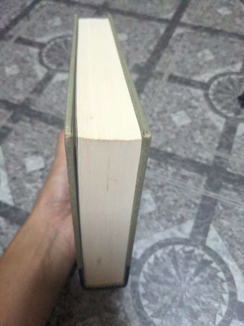 Moby Dick, Herman Melville (Category: Storybooks) located in Baguio. Submitted by fosterthe (Listing ID 1465314297, Image 3). Description: very good condition some cosmetic flaws Moby Dick Herman Melville Reader's Digest:TheWorld's Best Reading price is firm gcash/j&t.