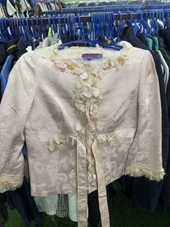 (Category: ) located in . Submitted by potatothriftlip (Listing ID 1465380033, Image 1). Description: .