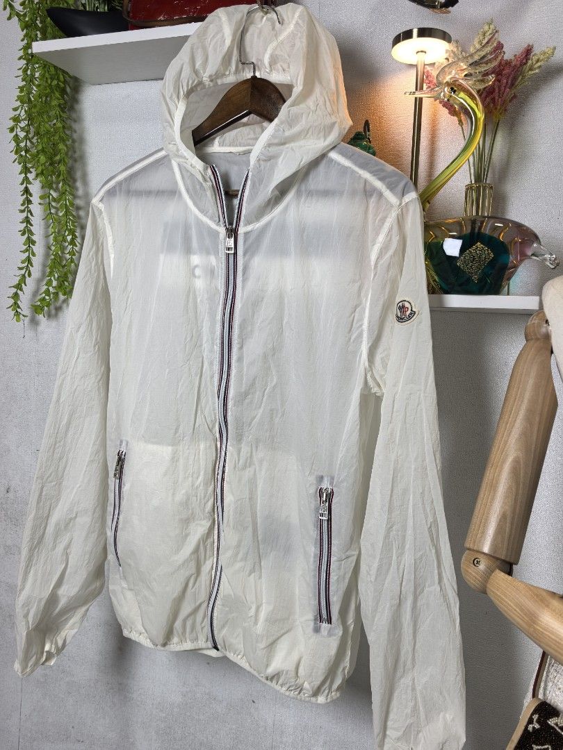 Moncler windbreaker running (Category: Luxury Apparel) located in Baguio. Submitted by ashzachary (Listing ID 1465305699, Image 2). Description: Moncler running windbreaker Condition :Excellent condition Color rate 10/10 Size : Medium Inches:W/L No issues No flaws Super ganda sa personal Pm. More details Good quality Plsss 📌No Bogus 📌No return MOP What you see is what you get PALAWAN, CEBUNA GCASH AND BDO Reminder😊 We're selling thrifted cloth