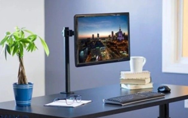 Monitor Bracket Fits 15"to 33" (Category: Office & Business Technology) located in Manila. Submitted by goodviber.corp (Listing ID 1465375531, Image 2). Description: .