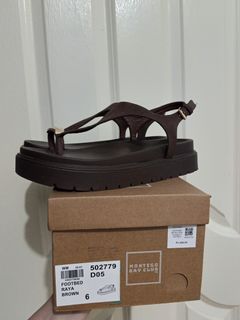 (Category: ) located in . Submitted by shop.with.k (Listing ID 1465177097, Image 1). Description: .