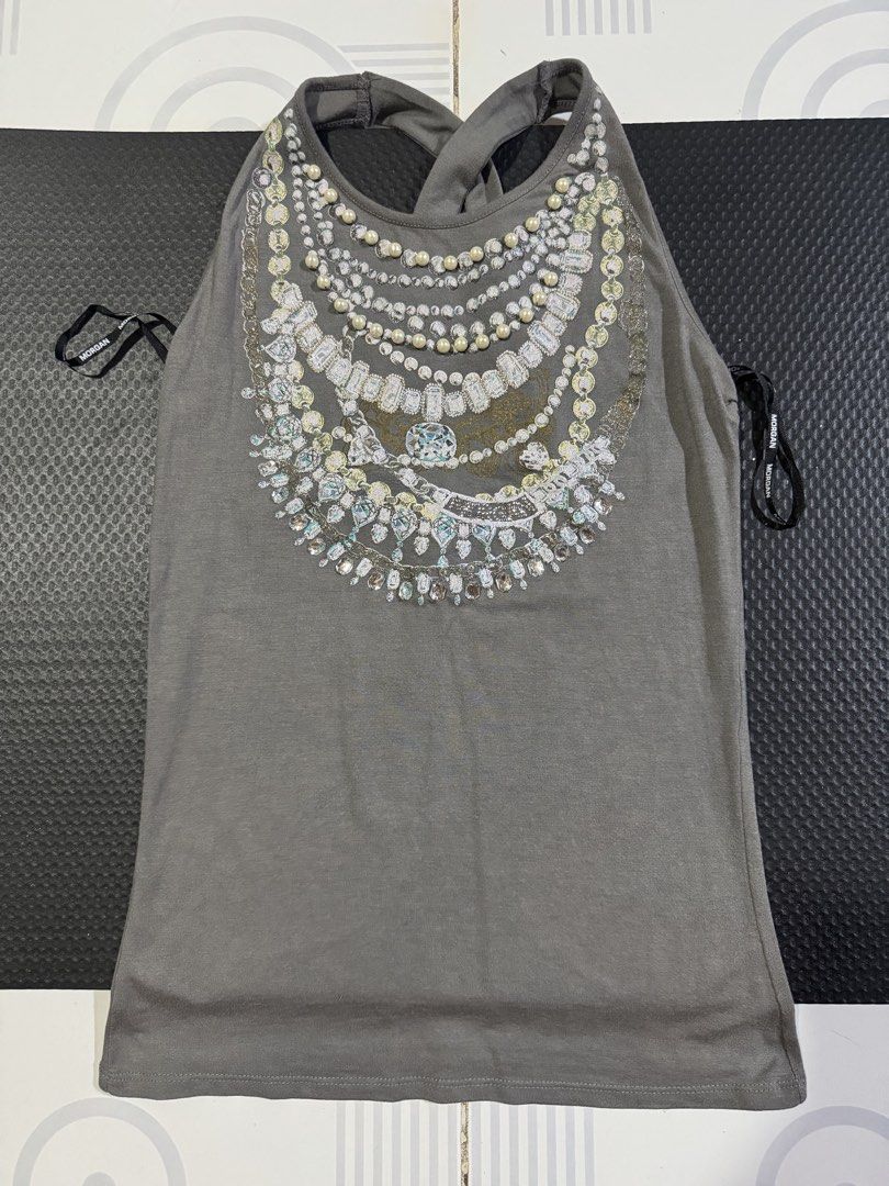 MORGAN DE TOI tops (Category: Shirts) located in Cebu City. Submitted by etnaner (Listing ID 1465377320, Image 2). Description: Morgan de TOI Size: small Designs with stones/beads Great condition Check .