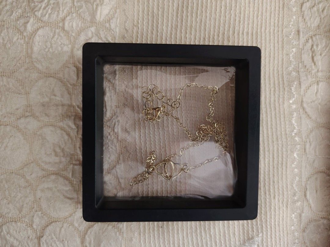 Necklace (Category: Luxury Accessories) located in Caloocan City. Submitted by swiftocean_da06d8 (Listing ID 1465210480, Image 3). Description: .