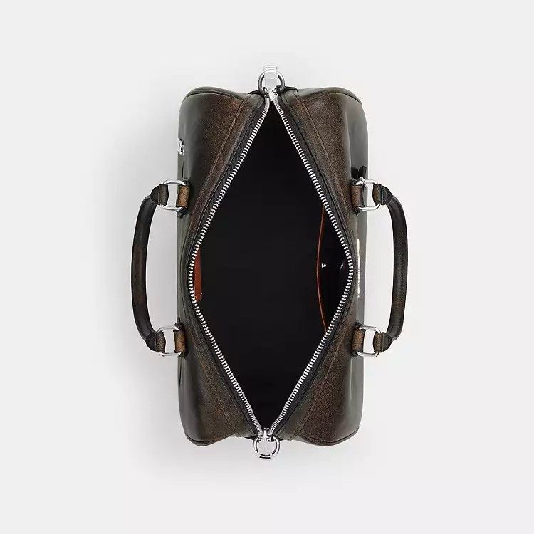 NEW ARRIVAL! Coach Rowan Large Loved Leather (Category: Shoulder Bags) located in Manila. Submitted by the.real.love.elle (Listing ID 1465310799, Image 3). Description: ✈️ 2-6 weeks ETA 🚢 2-3 months ETA 🛒 Pre order 💌 DM for inquiries and orders Love, Elle is not affiliated with the brands mentioned. All rights and trademarks are the property of their respective owners. No sponsorship, endorsement, or property infringement is intended; all bran