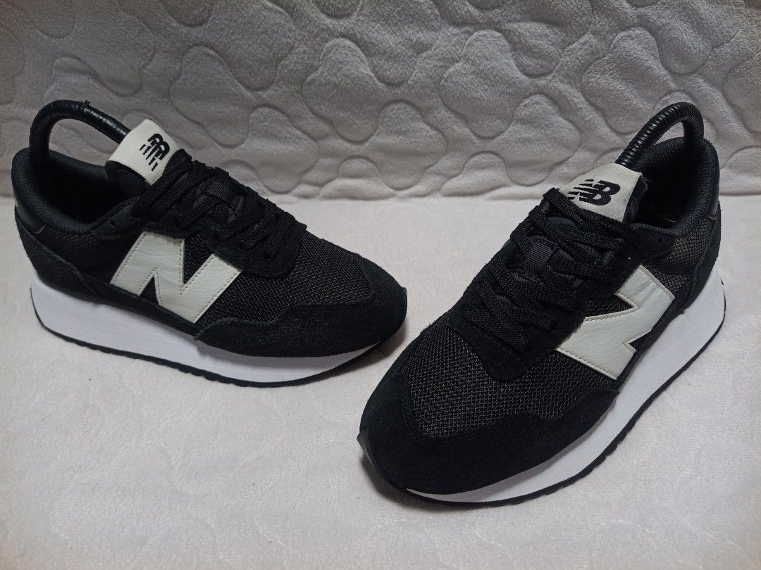 NEW BALANCE 237🔥 (Category: Sneakers) located in Mandaue City. Submitted by ungria_urban_treasures (Listing ID 1465332870, Image 3). Description: ORIGINAL 💯 PRELOVED , SECONDHAND👟 CLICK THE PICTURE FOR DETAILS CAN SHIP NATIONWIDE PAYMENT FIRST KUNG SHIPPING PARA PANATAG KAYU PWEDE VIDEO CALL OR VOUCH NYU PO AKU 📌 PERO PWEDE COD KUNG CEBU AREA MESSAGE ME FOR MORE DETAILS 😊🙏.