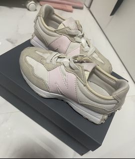 （分類：）位於 。 由 lowixxx 提交（商品編號 1465315792，圖片 1）。簡介： 。
