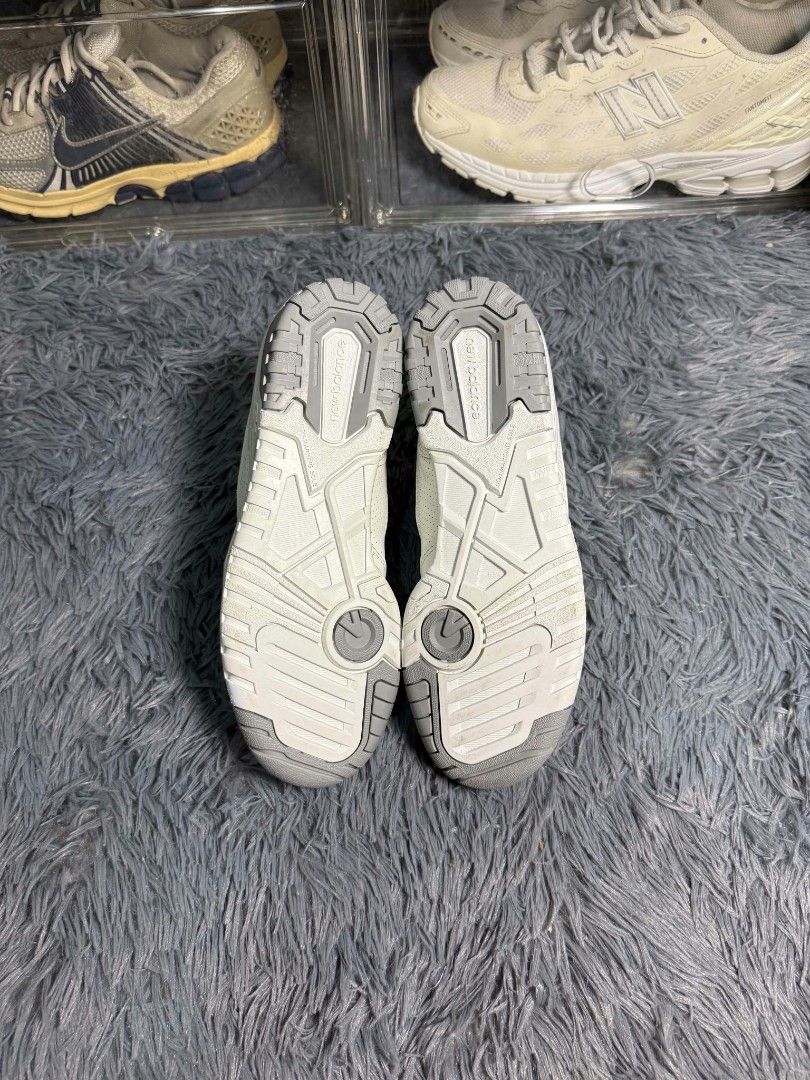 NEW BALANCE 550 "WHITE RAIN CLOUD" (Category: Sneakers) located in Candelaria. Submitted by worn_gallerie (Listing ID 1465296123, Image 2). Description: NEW BALANCE 550 SIZE 6.5 US WOMENS GOOD ASNEW ₱2,899 ONLY.