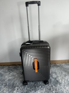 （分類：）位於 。 由 fashiontrade_luggage_company 提交（商品編號 1465216205，圖片 1）。簡介： 。