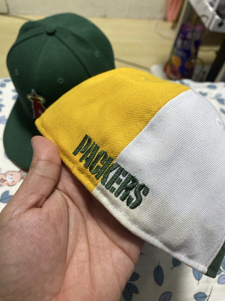 NEW ERA CAP (Category: Caps & Hats) located in Tarlac. Submitted by thorfinn24 (Listing ID 1465312566, Image 3). Description: New halos di nagamit makita naman sa pic size 7. 1/8.