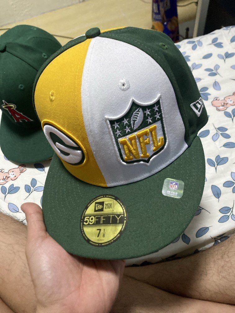 NEW ERA CAP (Category: Caps & Hats) located in Tarlac. Submitted by thorfinn24 (Listing ID 1465312566, Image 2). Description: New halos di nagamit makita naman sa pic size 7. 1/8.