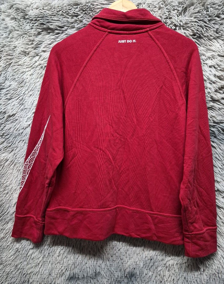 Nije half zip stand collar CNY new years edition (Category: Coats, Jackets and Outerwear) located in Caloocan City. Submitted by jamestoledo30 (Listing ID 1465346837, Image 2). Description: Dimes LxW (in): 24 x 23 Condition : no issue Color Rate : 9.8/10 Like-new.